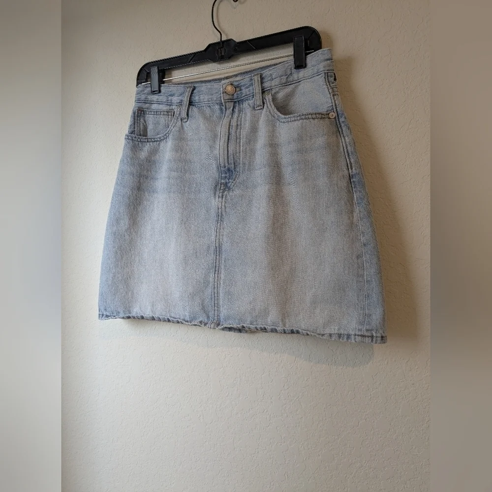 Madewell Light Wash Denim High Rise A-Line Mini Skirt Preppy Classic Essential